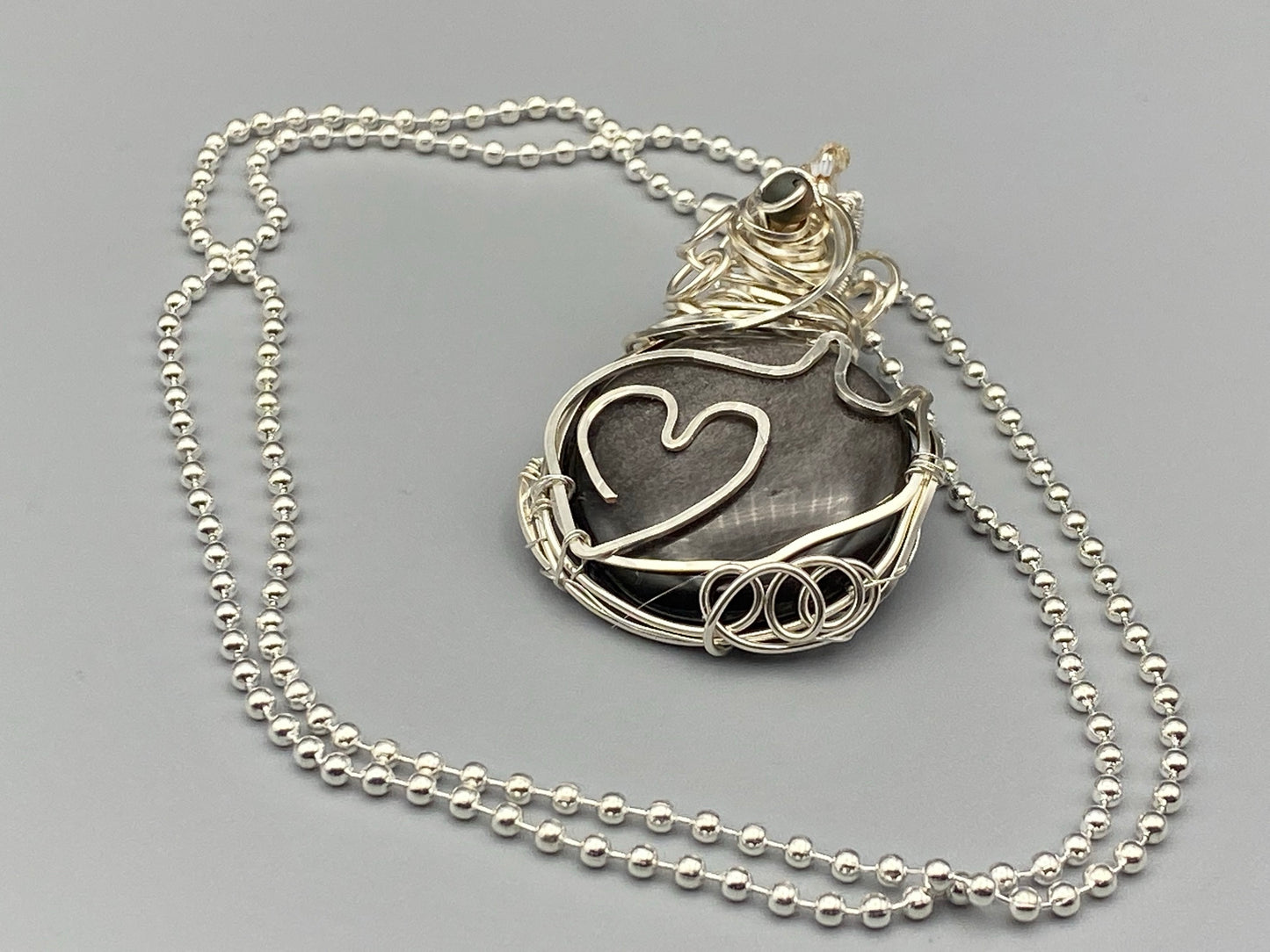 Natural Silver Sheen Obsidian Circle Pendant with Kitty Cat