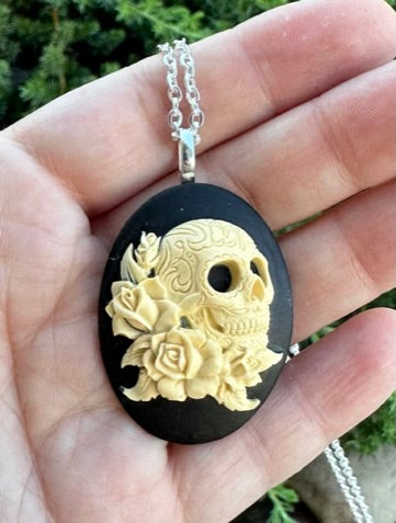 Skull Pendant | Halloween Pendant