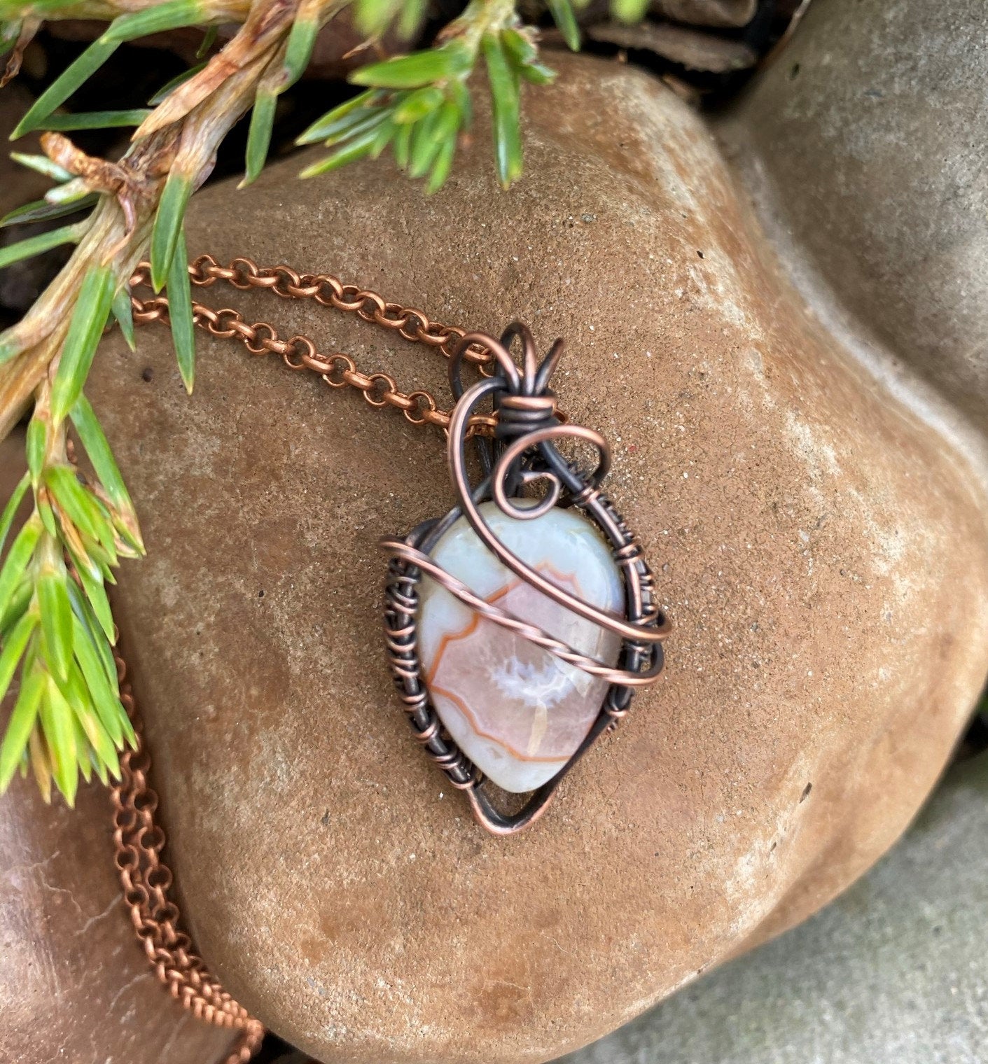 Lovely Teardrop, Agate Pendant, necklace, delicate, lightweight