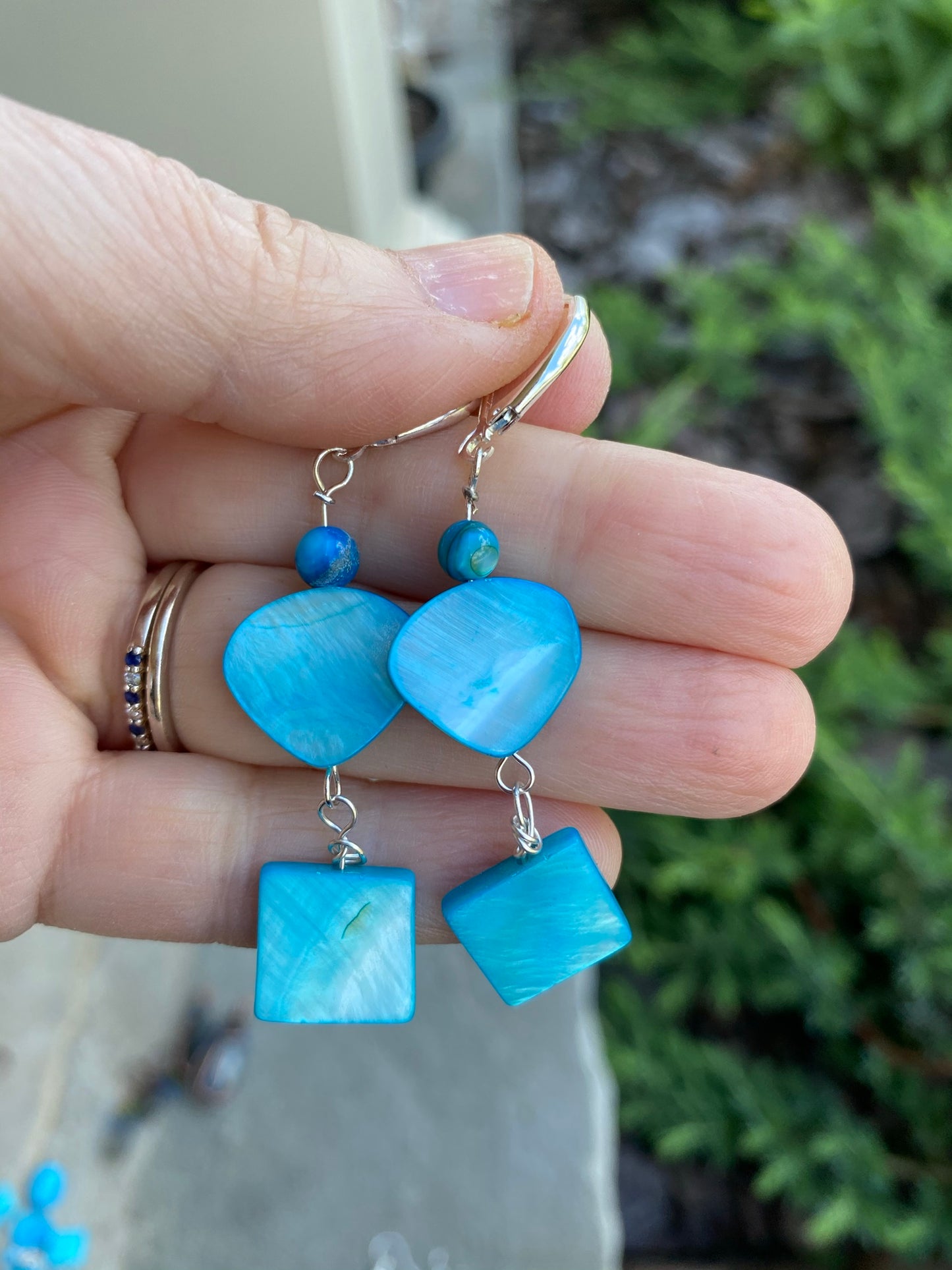 Mother of Pearl Necklace and Earring Set