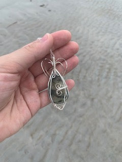 The Beach Collection: "Cordelia" Pendant